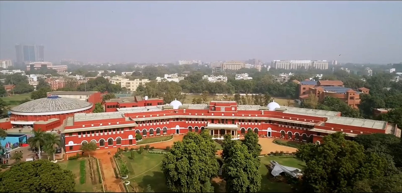 Modern School building, Barakhamba Road